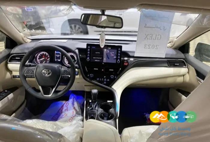 تويوتا كامري GLEX بنزين 2023