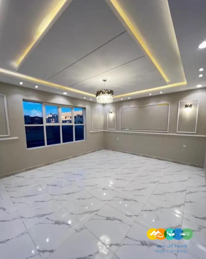 روف علوي بملحق شارع 30 بحي الموسى