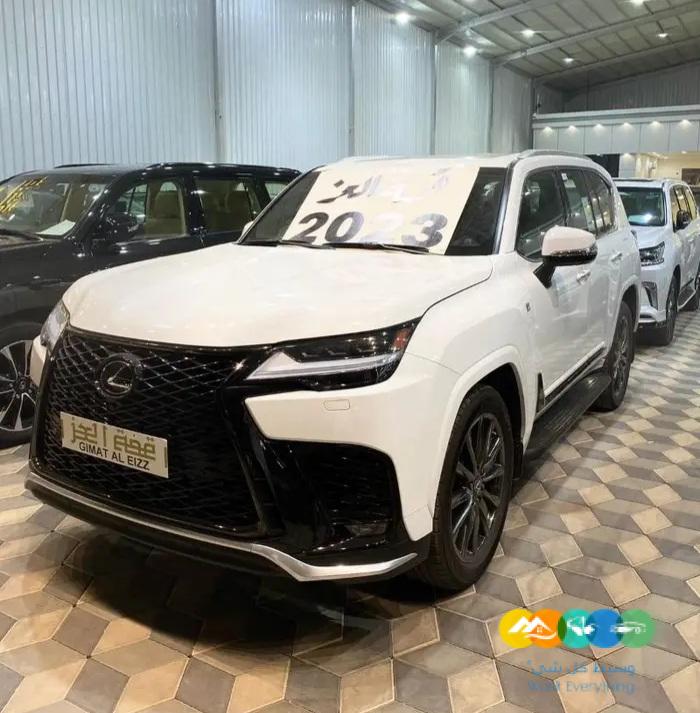 لكزس اف سبورت فطيمي موديل 2023