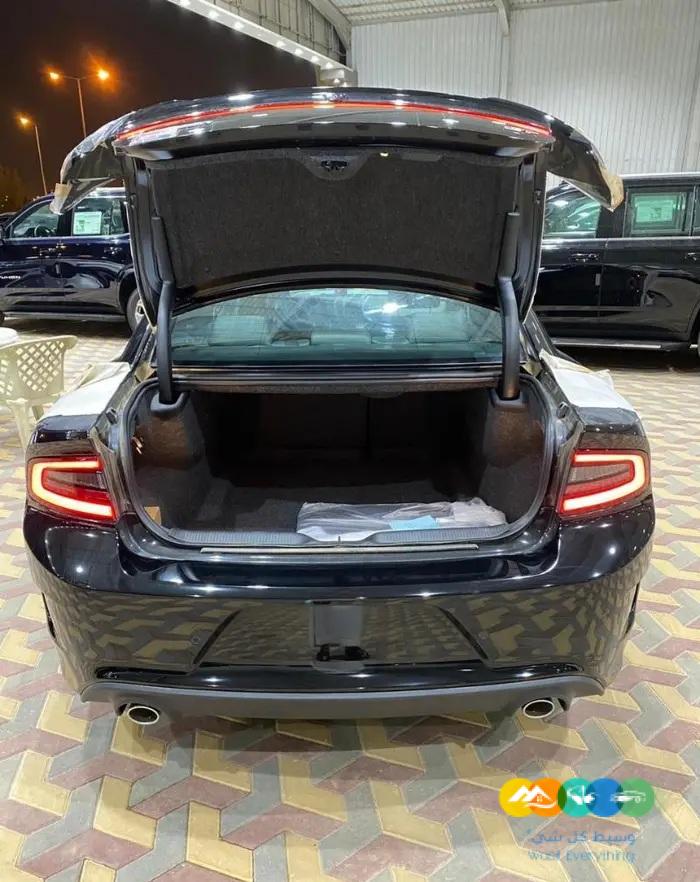 تشارجر GT لون اسود ب151 الف شامل الضريبه