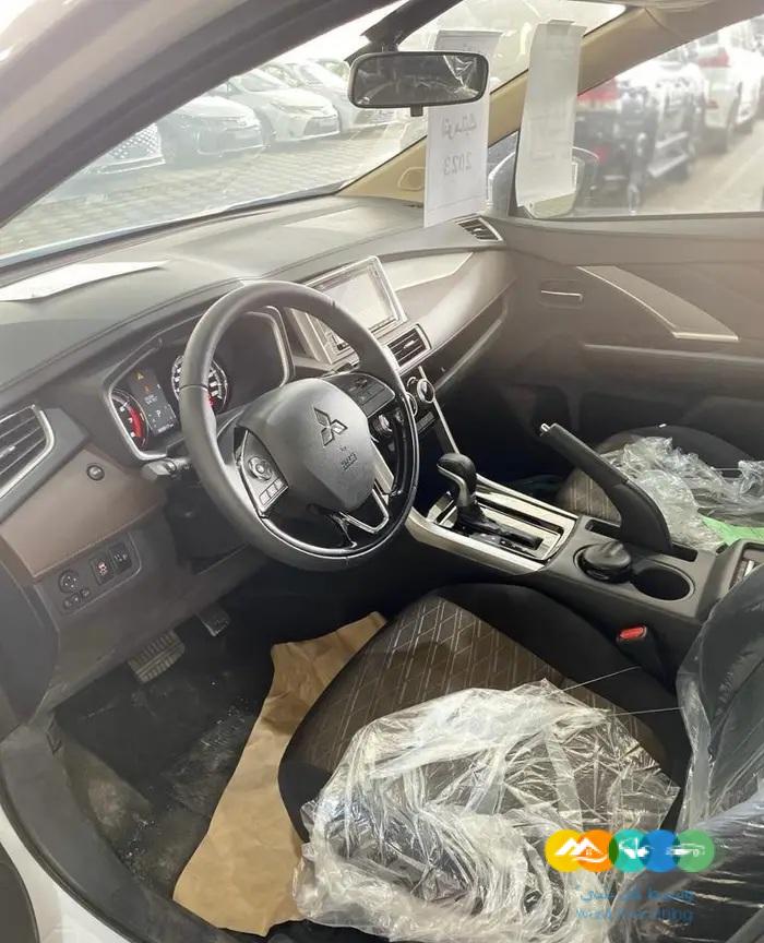 ميتسوبيشي اكسباندر كروس شكل جديد 2023