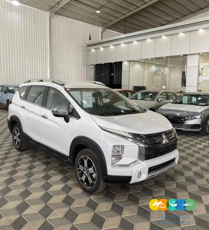 ميتسوبيشي اكسباندر كروس شكل جديد 2023