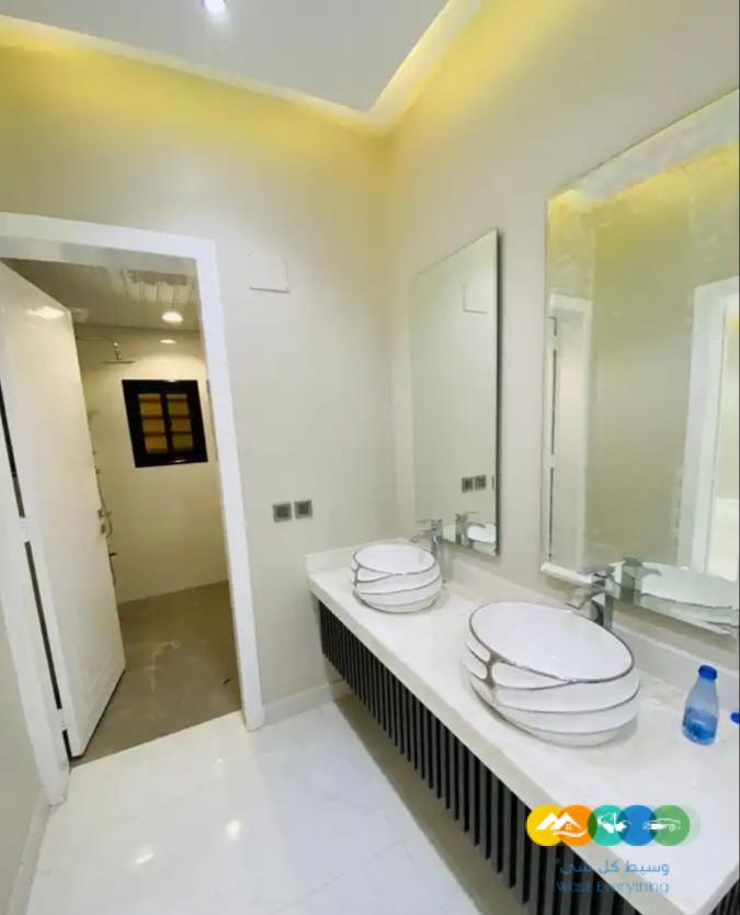 شقق ارضيه وعلويه للبيع والتمليك ابها