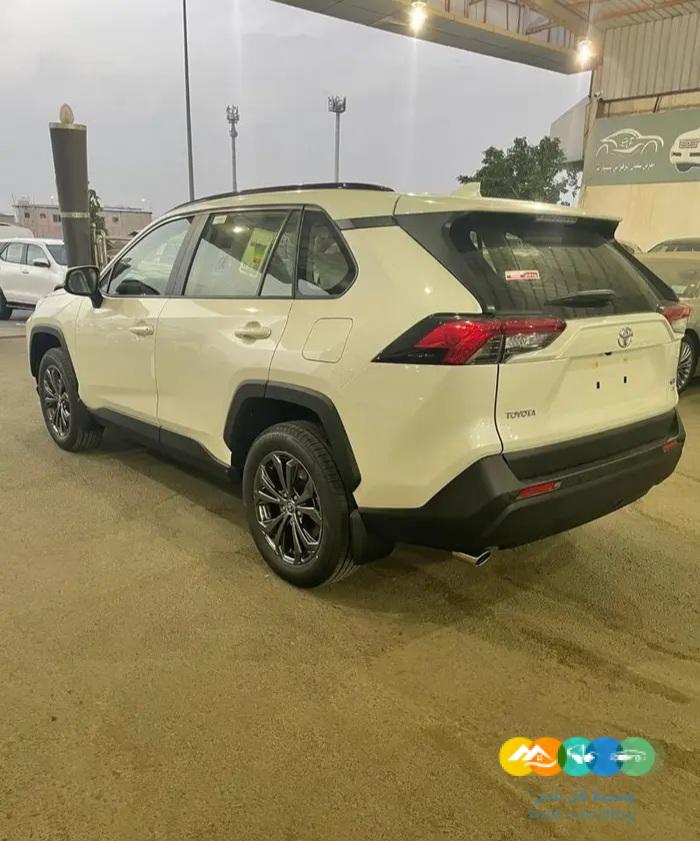 راف فور فل كامل XLE دبل فتحه 2023 سعودي