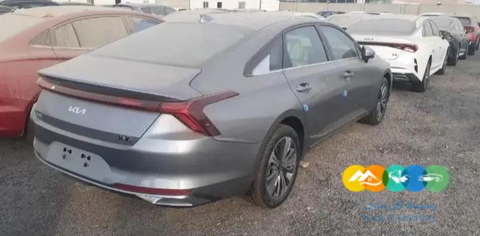 كيا K8 ستاندر 2023