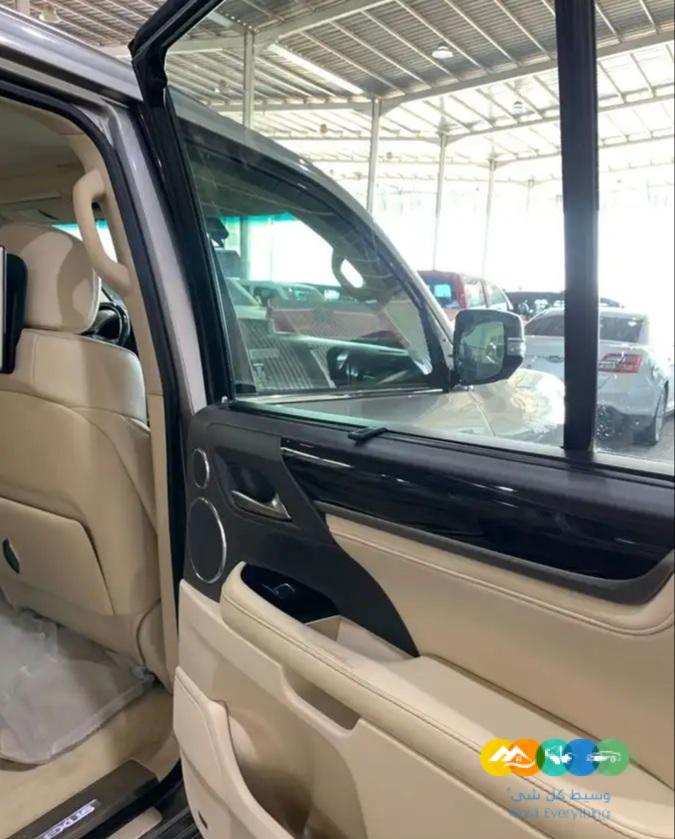 لكزس LX570-2018 فل كامل (( تم البيع))