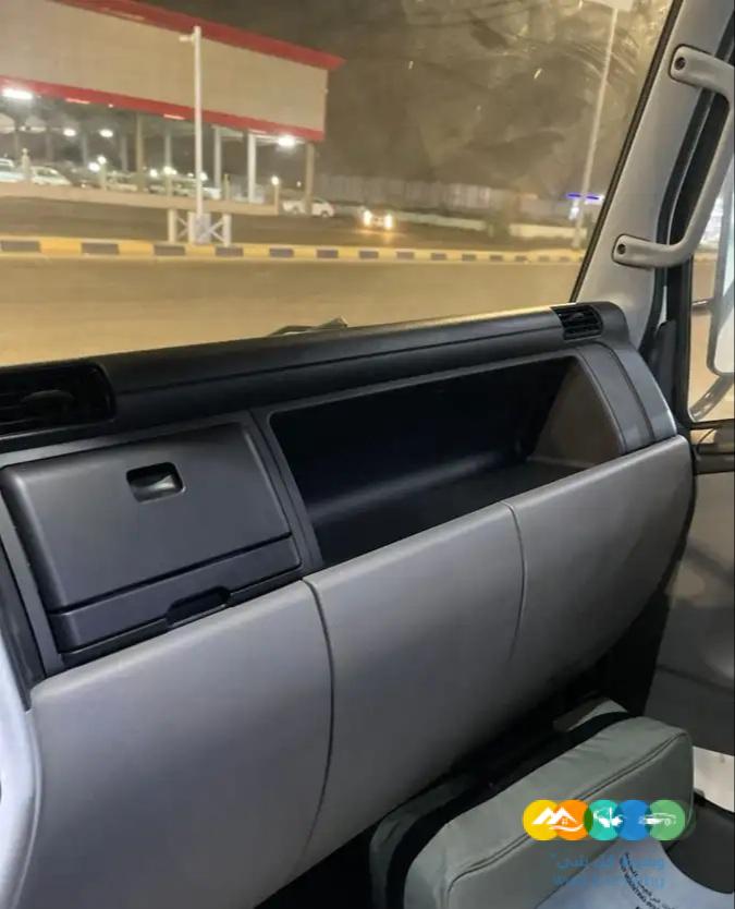 ميتسوبيشي كانتر فوزو 2023