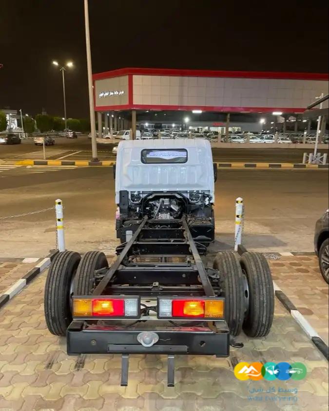 ميتسوبيشي كانتر فوزو 2023