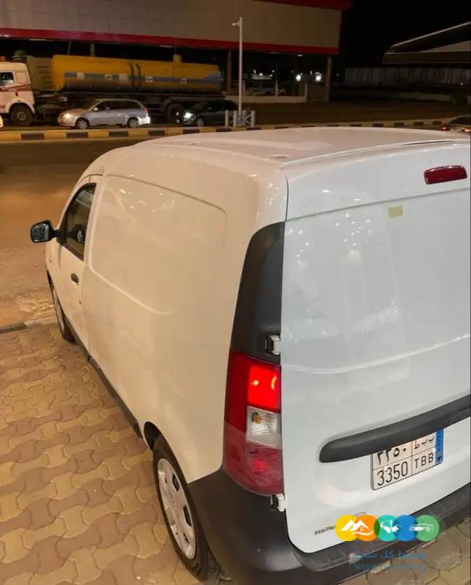 رينو دوكر فان 2017