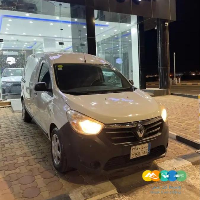 رينو دوكر فان 2017