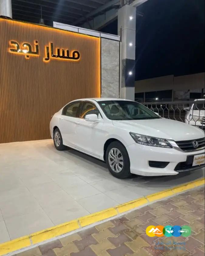 هوندا اكورد موديل 2013 ستاندر (( تم البيع))