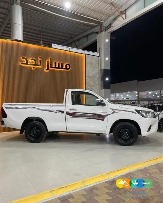 هايلوكس غماره GL م 2018 بنزين (( مباعة ))