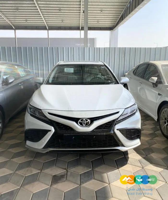 تويوتا كامري SE 2023