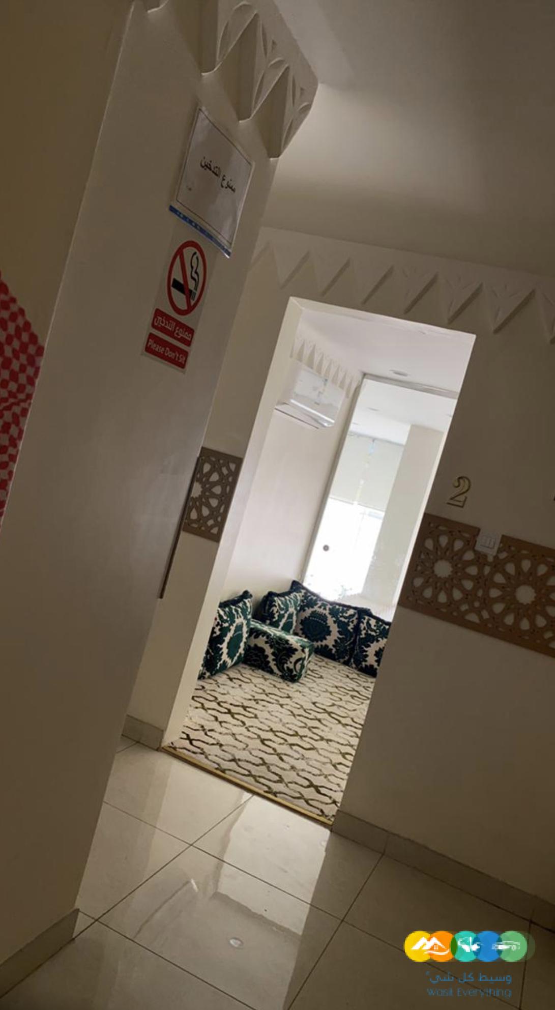 للتقبيل ديوانية شعبيه ومطعم