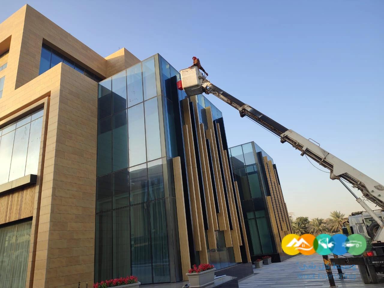 شركة تنظيف زجاج واجهات بجدة
