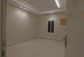 شقه فاخره للبيع بجده من المالك وبسعر مناسب