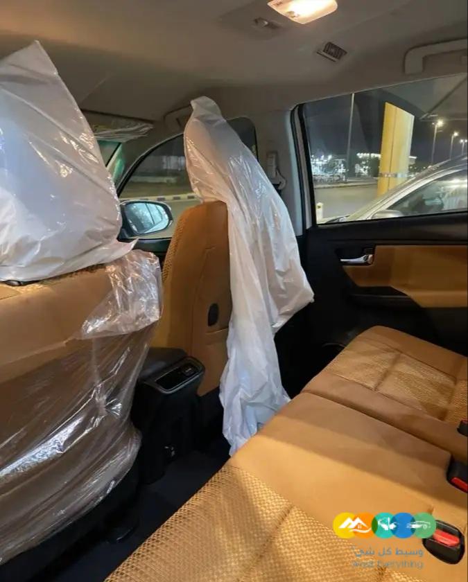 تويوتا فورتشينر ديزل GX2 2023 مكينه 2400