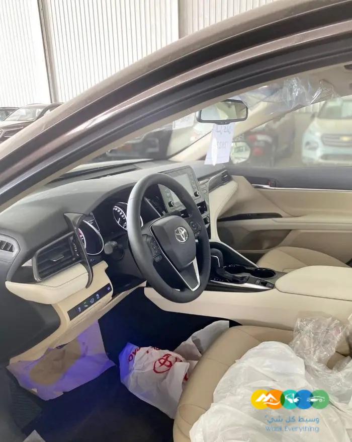 تويوتا كامري 2023 GLE