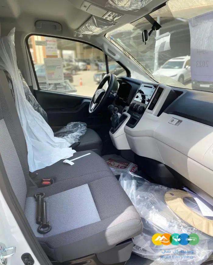 تويوتا باص هايس بضاعه سقف عادي 2023