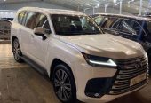لكزس BB LX 600 فطيمي ابيض داخل جملي 2022