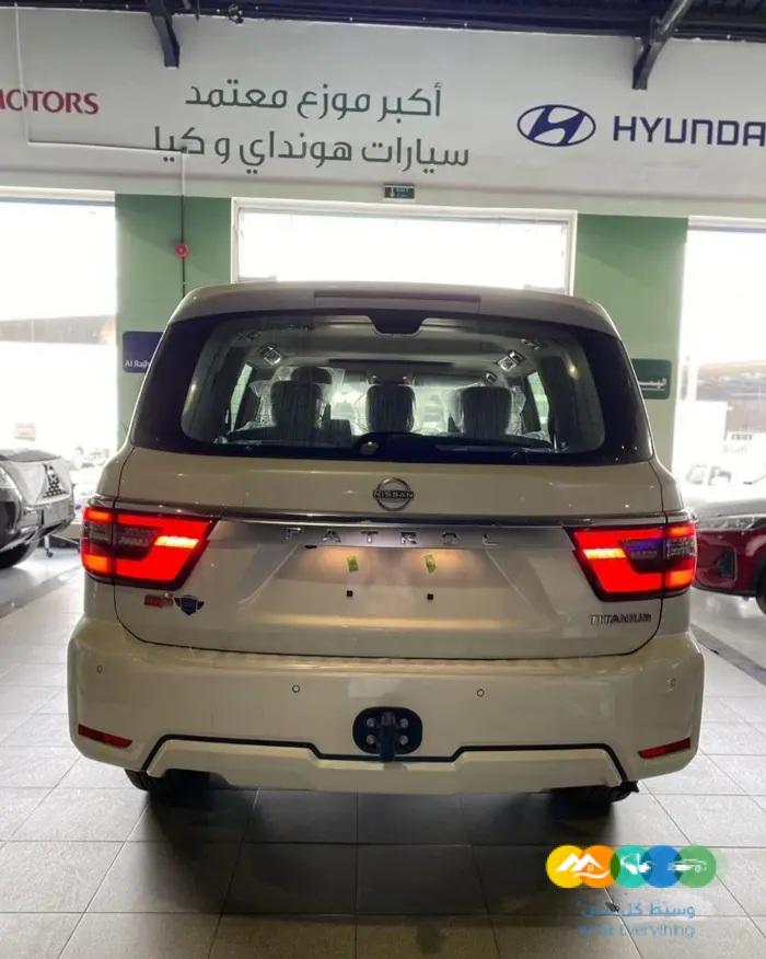 نيسان باترول بلاتينوم 2023