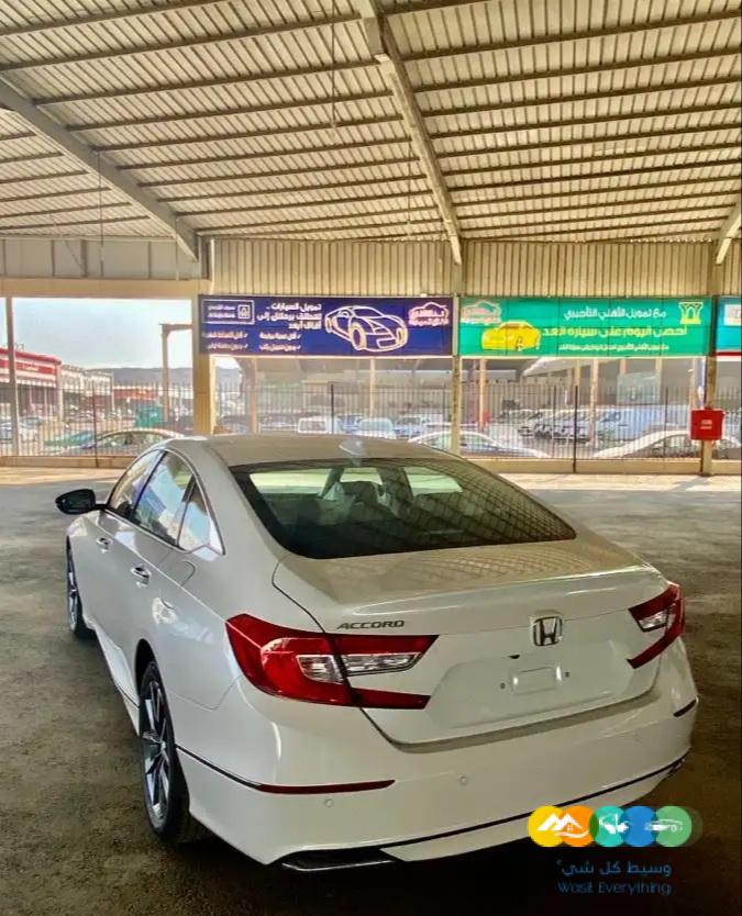 هوندا – أكورد (عرض الصيانة المجانية)