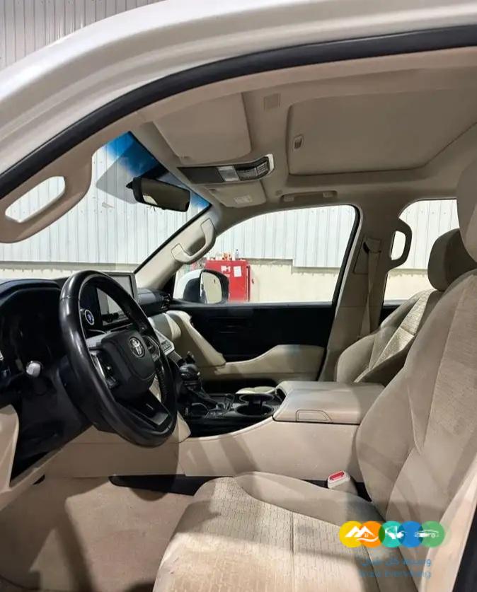 لاندكروزر – GXR-L2 -2022 (( تم البيع ))