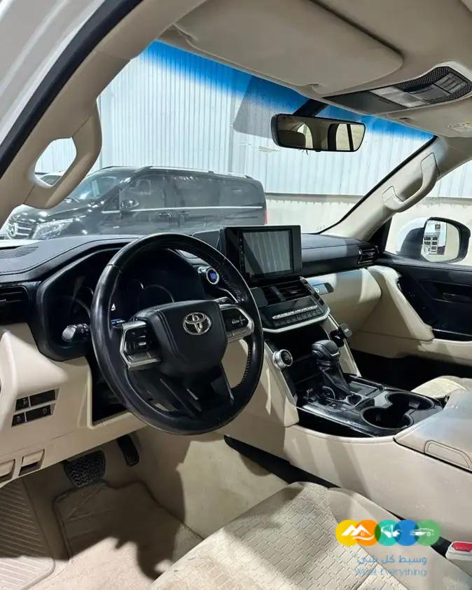 لاندكروزر – GXR-L2 -2022 (( تم البيع ))