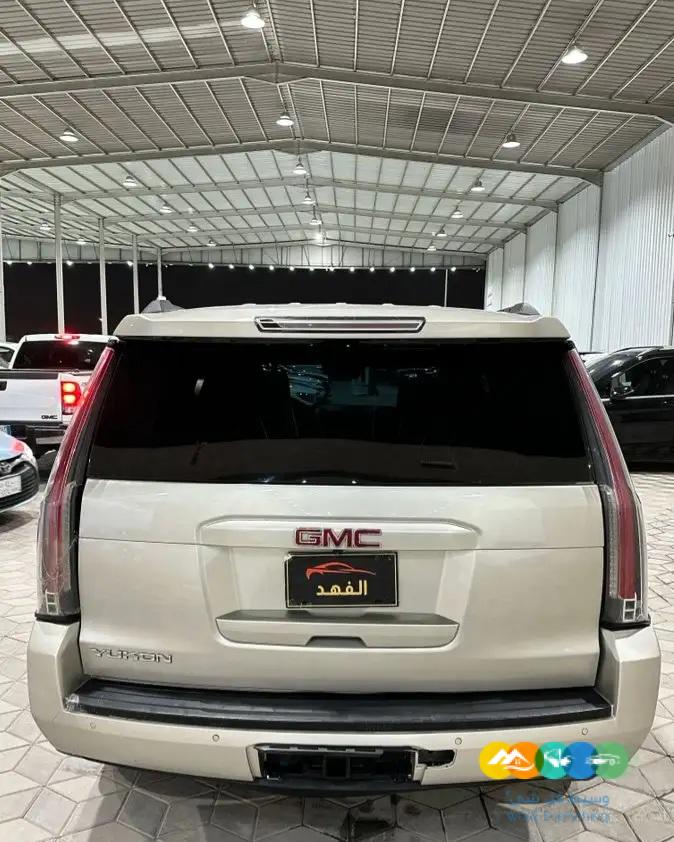 جي ام سي يوكن 2015 (( تم البيع ))