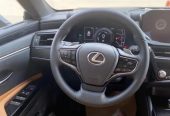لكزس 2023 HA – ES300 هايبرد