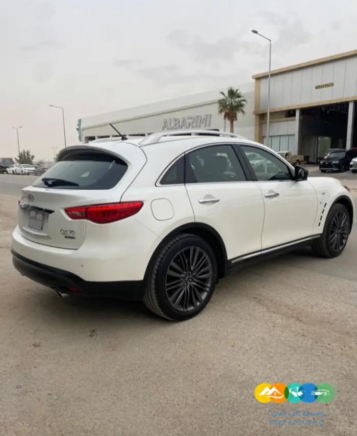 انفنتي QX70 موديل 2019 (( تم البيع ))