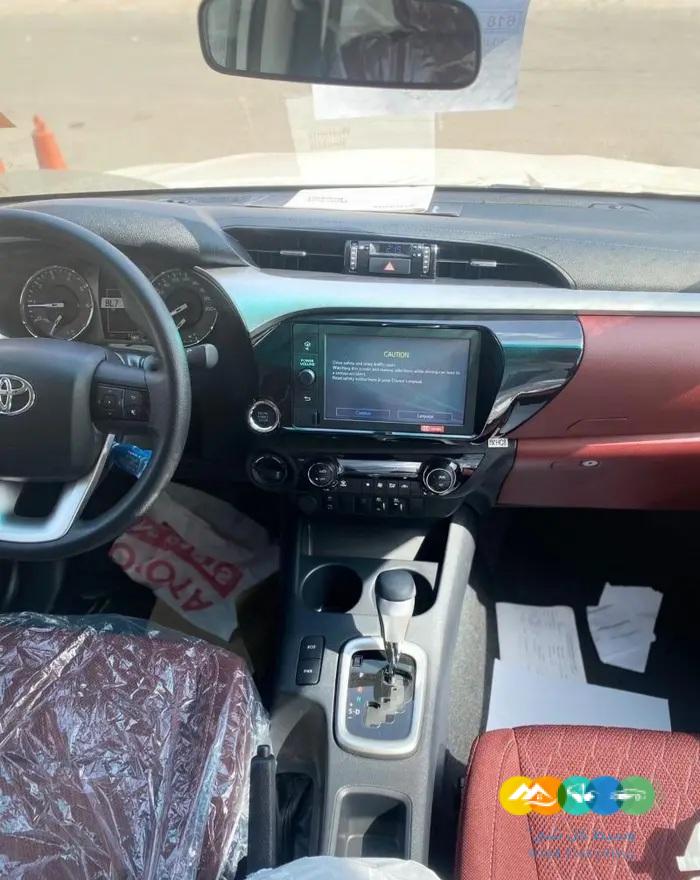 هايلوكس 2023 اوتوماتيك ديزل 2.4