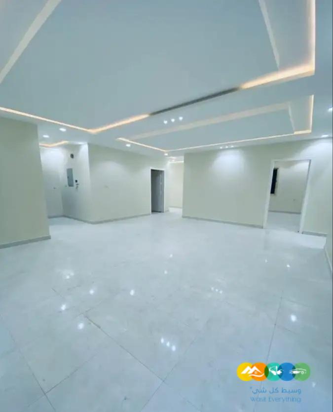 دور ثالث فاخر للبيع ابهاء حجبه