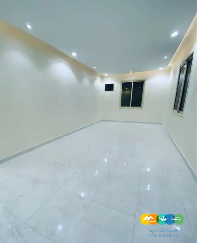 دور ثالث فاخر للبيع ابهاء حجبه