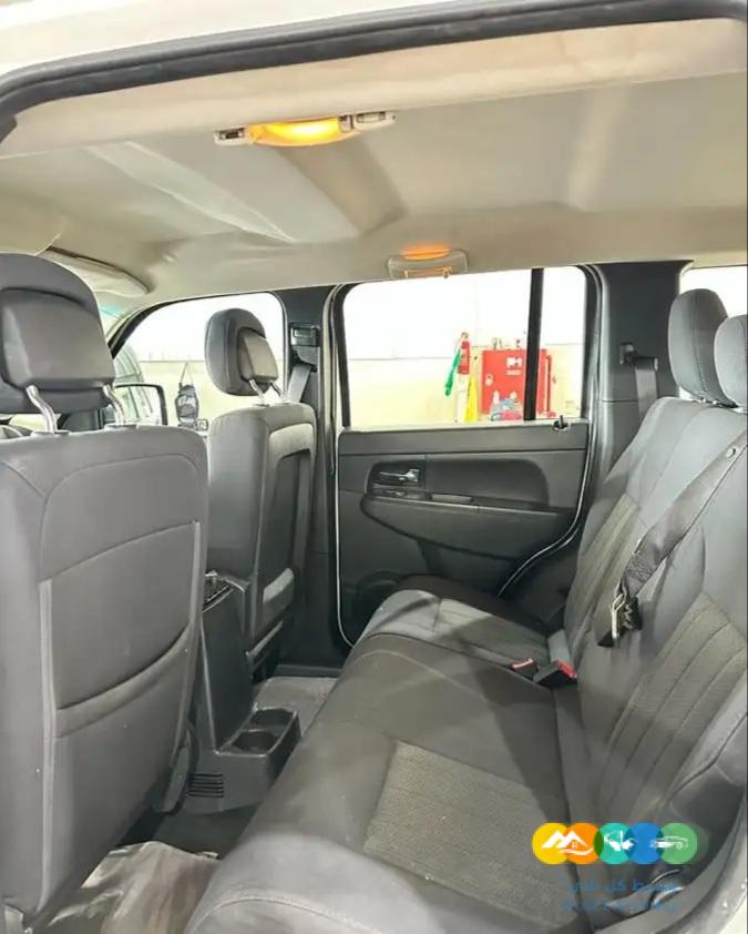 جيب شروكي -2012- فل كامل (( تم البيع))