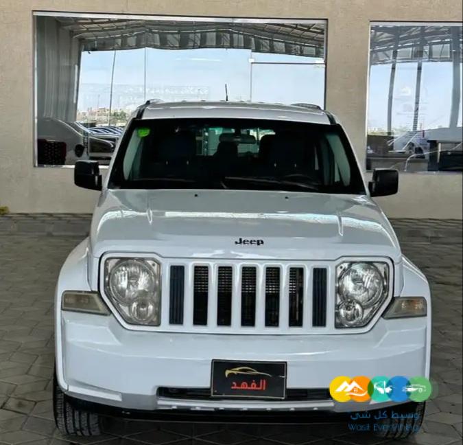 جيب شروكي -2012- فل كامل (( تم البيع))