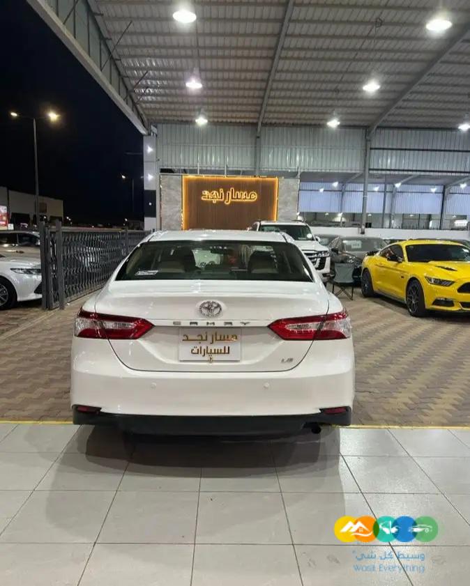 كامري LE موديل 2019 (( مباعة ))
