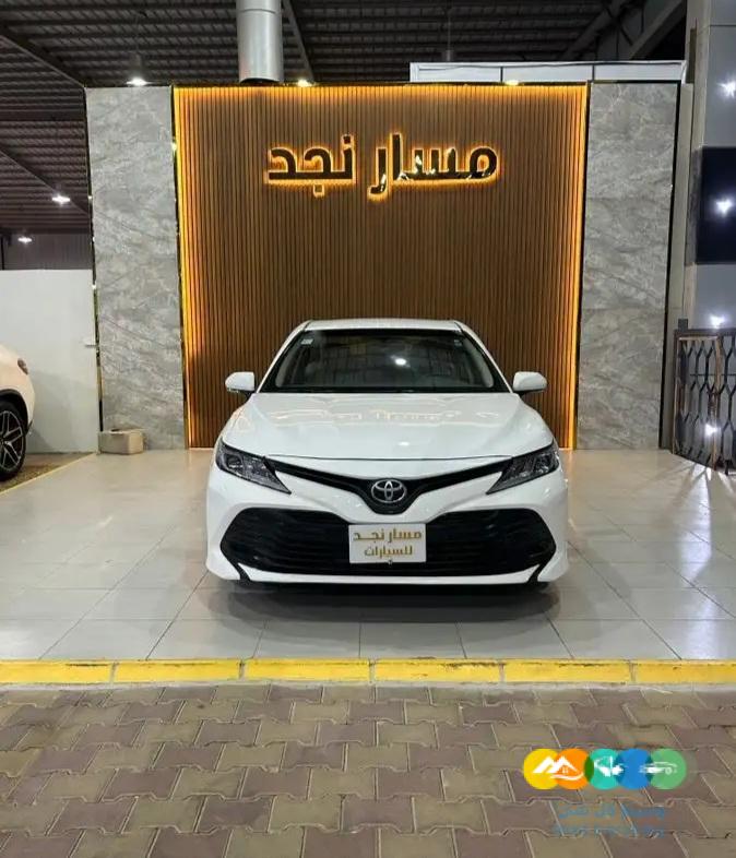 كامري LE موديل 2019 (( مباعة ))