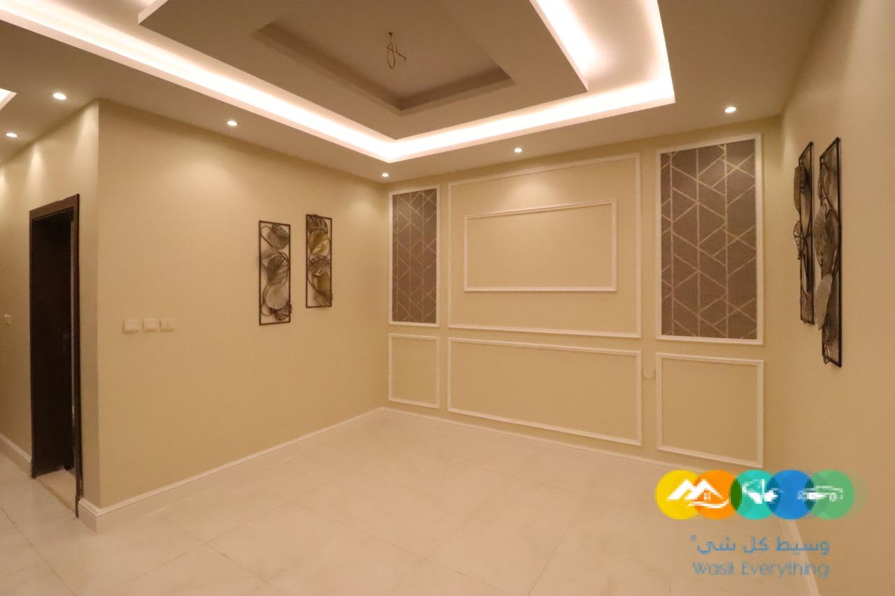 شقه فاخره للبيع بجده من المالك وبسعر مناسب