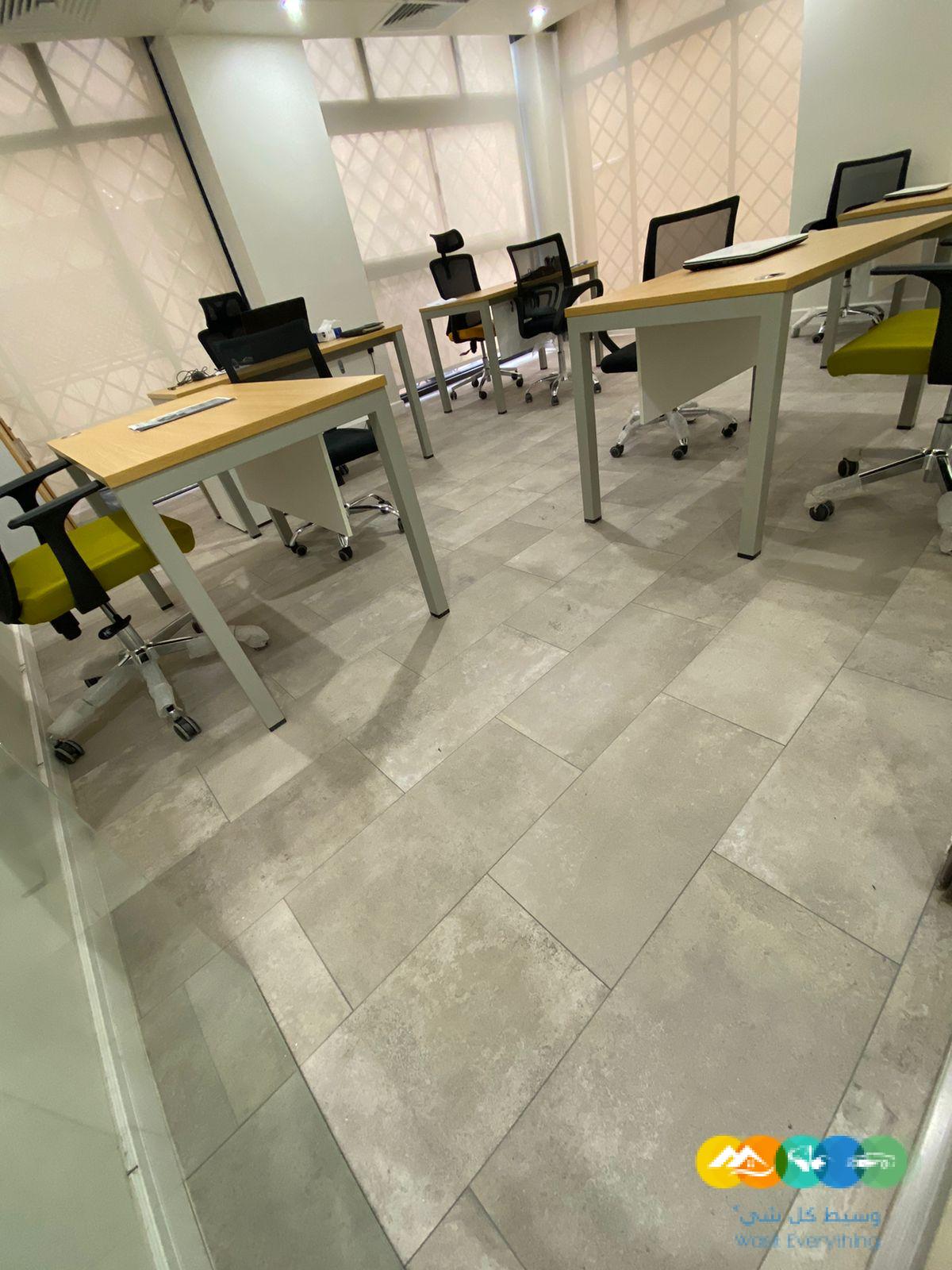 مكاتب ومساحات عمل مشتركة