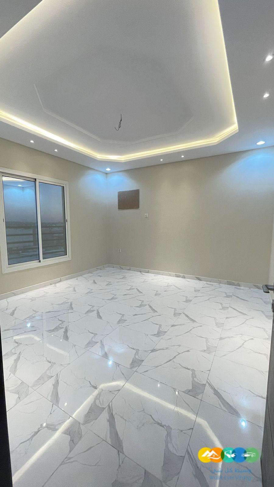 شقه خمس غرف نص دور ي السلامة للتمليك