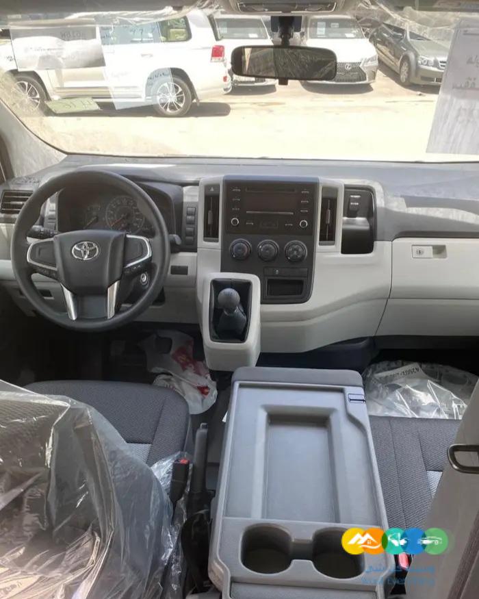 تويوتا هايس فان بضاعة ديزل 2023 قير عادي