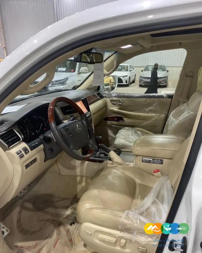 لكزس 2015 بريمي موتر وكالة