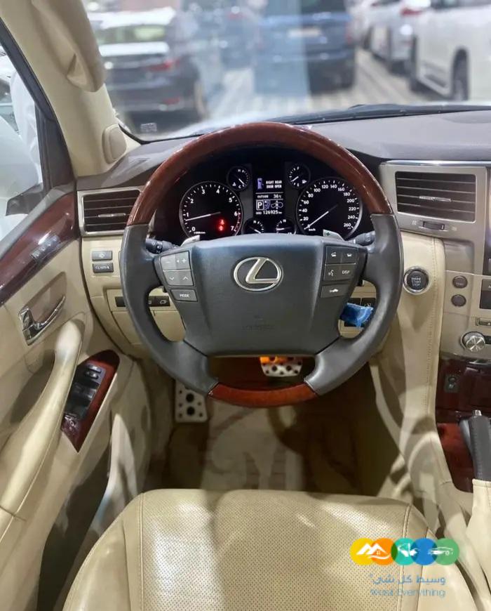 لكزس 2015 بريمي موتر وكالة