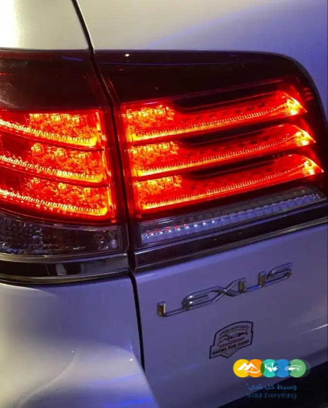 لكزس LX570 2013 بحالة الوكاله ( مباع )