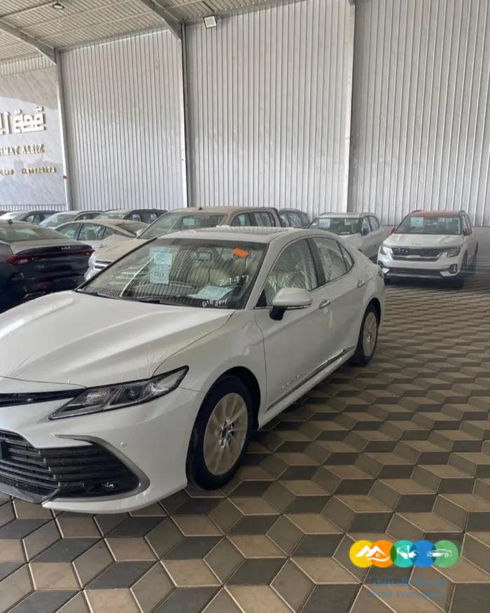 تويوتا كامري GLE 2023 سعودي