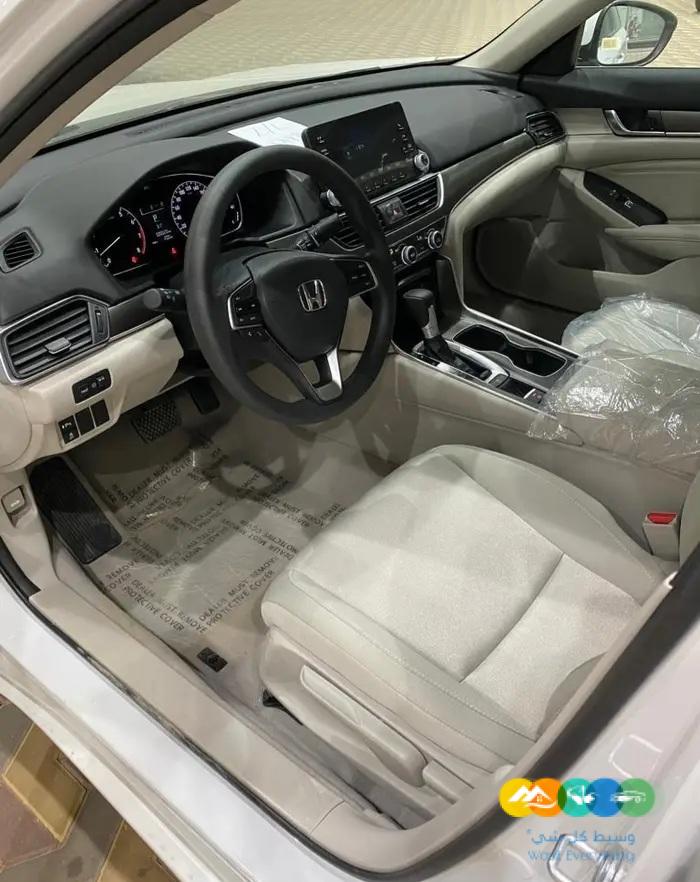 هوندا اكورد 2022 ستاندرد