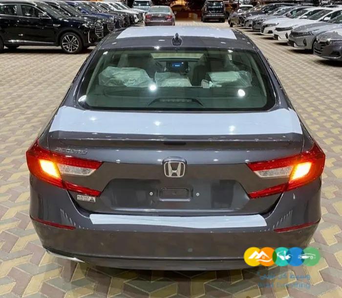 هوندا اكورد 2022 ستاندرد