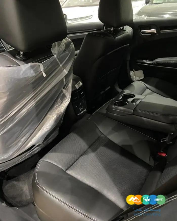 كرايزلر 300 S م 2022 فل كامل سعودي