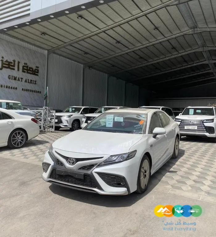 تويوتا كامري SE 6 سلندر 2023